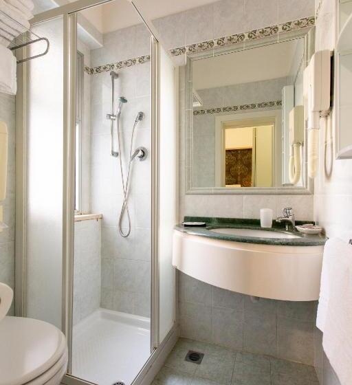 חדר סטנדרט לארבעה, Gardenia