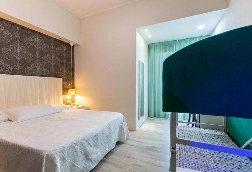 חדר סטנדרט לארבעה, Gardenia