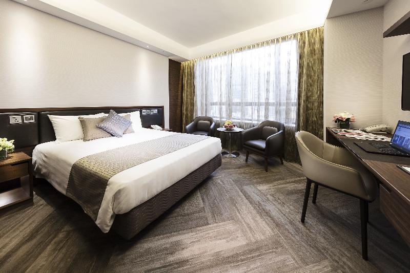 اتاق لوکس, Gloucester Luk Kwok Hong Kong