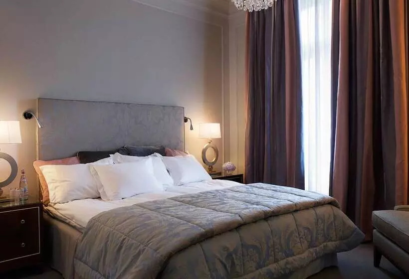 景色の見えるスーペリアルーム, Grand Hôtel Stockholm