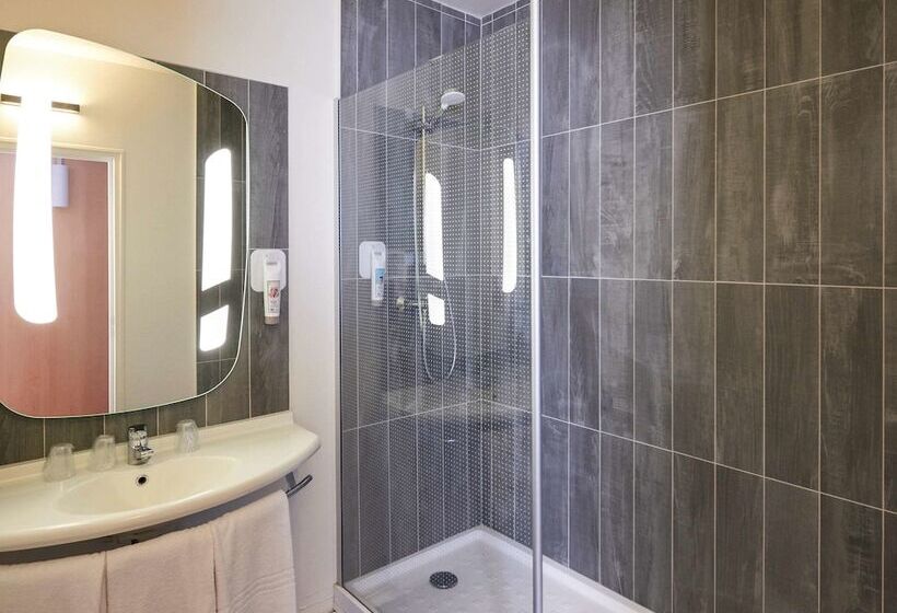 Номер Стандарт Двуспальная Кровать, Ibis Cholet