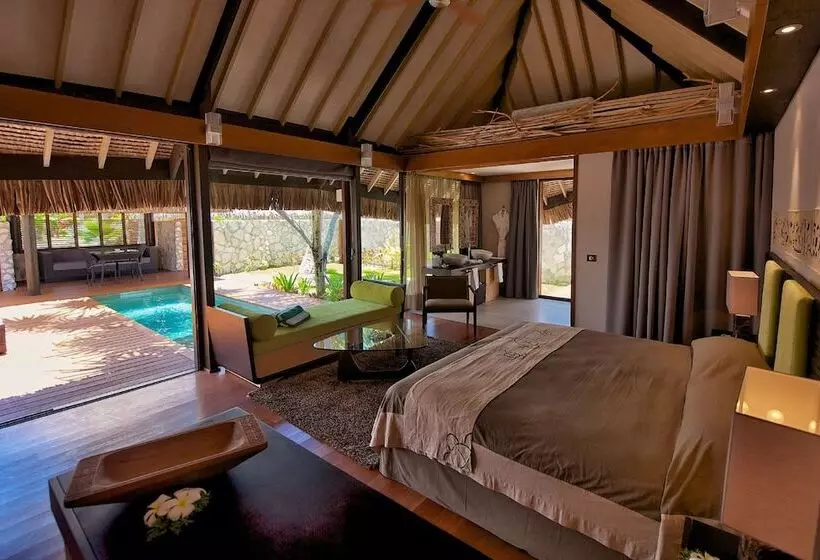 ویلای یک اتاق خوابه با استخر شنا, Kia Ora Resort & Spa