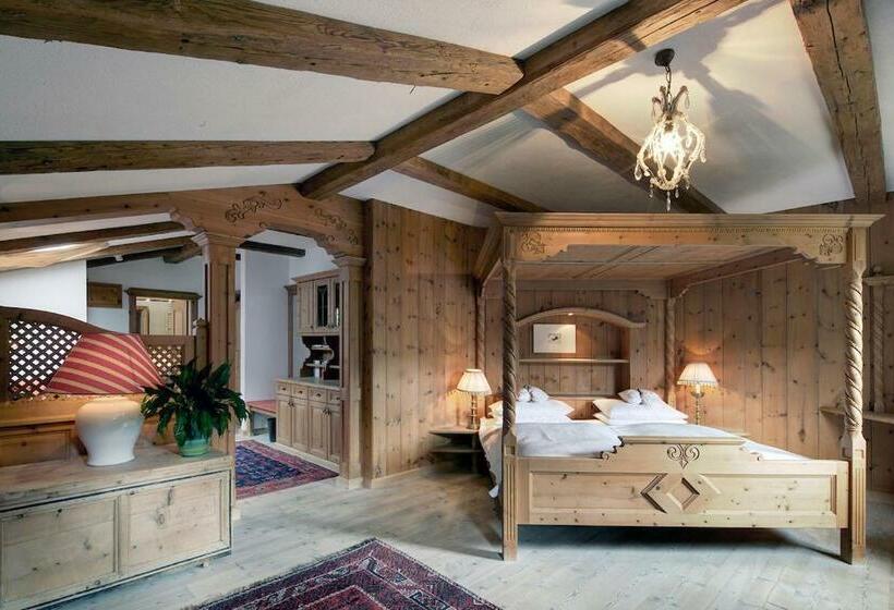 Romantic Room, La Perla: The Leading Hotels Of The World