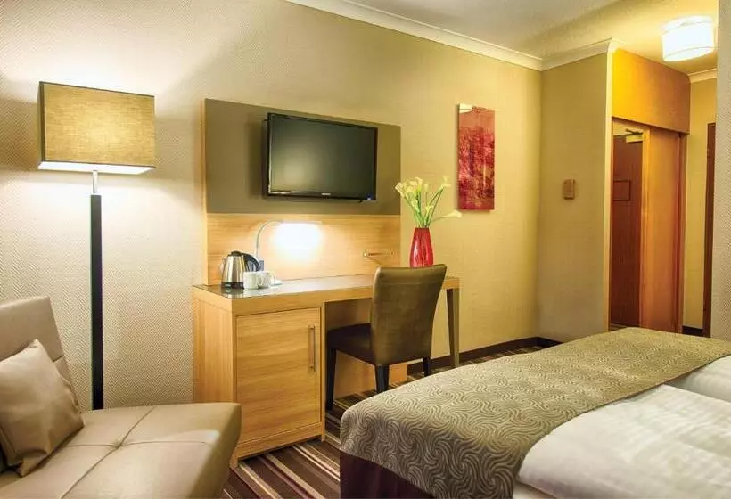 اتاق سوپریور سه تخته, Leonardo Hotel Düsseldorf Airport Ratingen