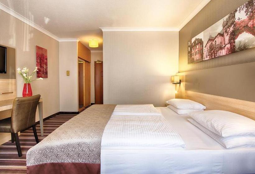 Трехместный Номер Комфорт, Leonardo Hotel Düsseldorf Airport Ratingen