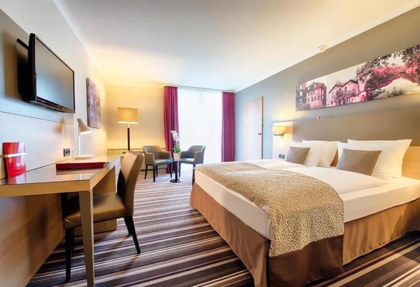 Трехместный Номер Комфорт, Leonardo Hotel Düsseldorf Airport Ratingen