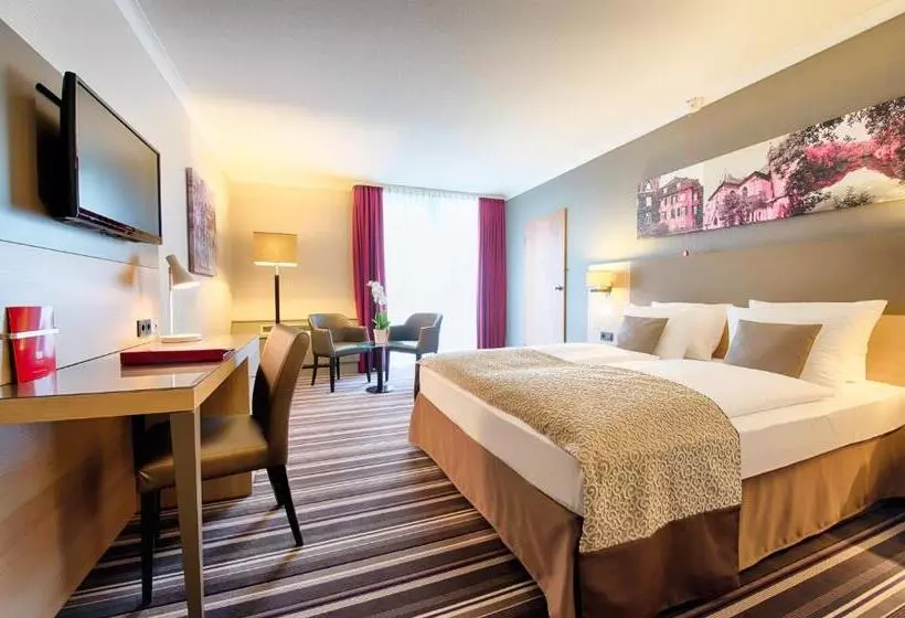 اتاق راحتی سه تخته, Leonardo Hotel Düsseldorf Airport Ratingen