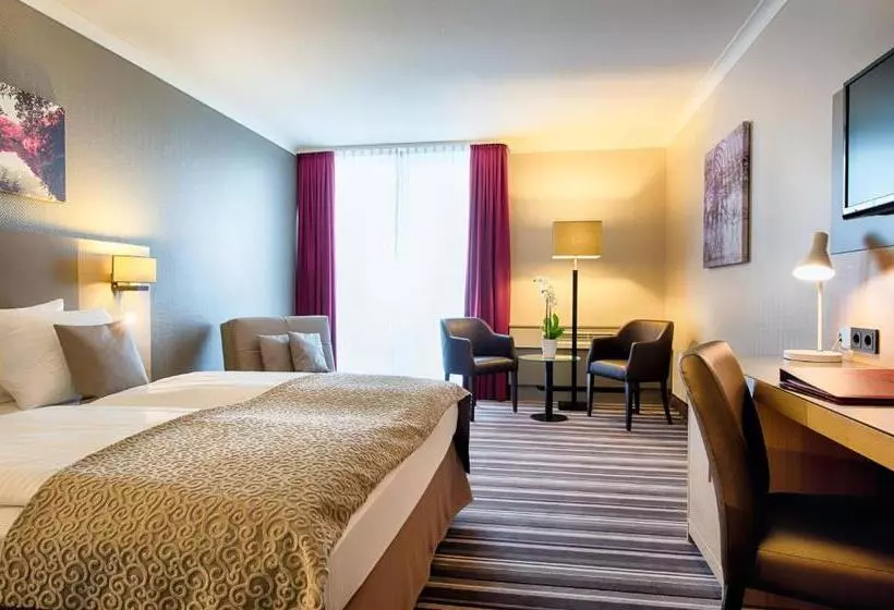 اتاق راحتی سه تخته, Leonardo Hotel Düsseldorf Airport Ratingen
