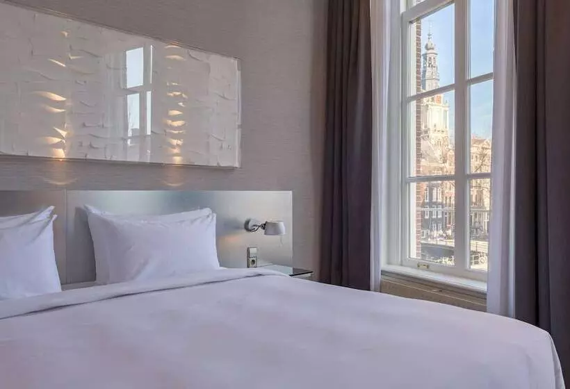 سوییت جونیور, Radisson Blu Hotel, Amsterdam City Center