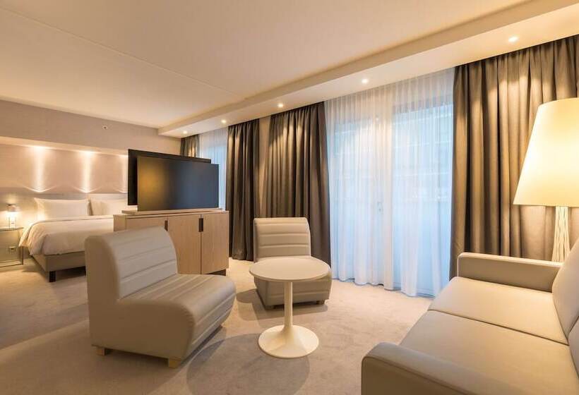 주니어 스위트, Radisson Blu Hotel, Amsterdam City Center