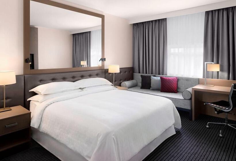 Номер Клуб, Sheraton Heathrow