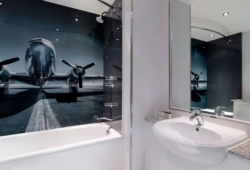 ジュニアスイート, Sheraton Heathrow