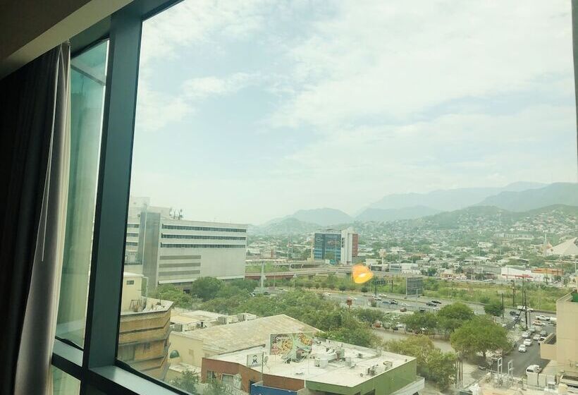 豪华房间, Wyndham Monterrey Ambassador Centro