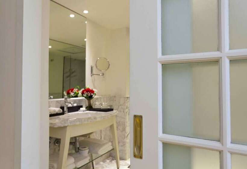 프리미엄 룸, The Kingsbury Colombo