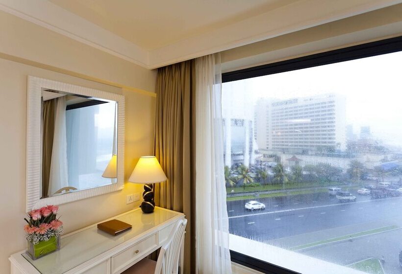 프리미엄 룸, The Kingsbury Colombo