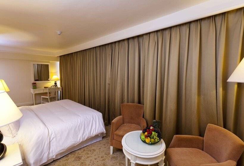 Номер Премиум, The Kingsbury Colombo