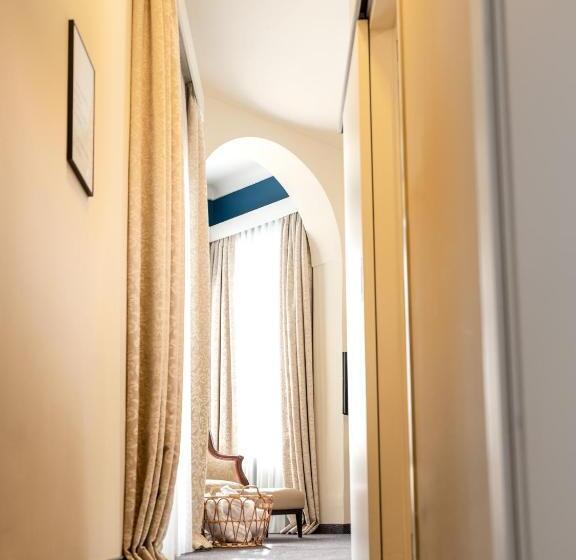 Suite com Varanda, Villa Carlton   Adults Only