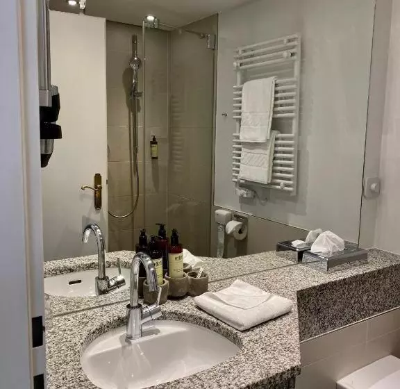 سوئیت با بالکن, Villa Carlton   Adults Only
