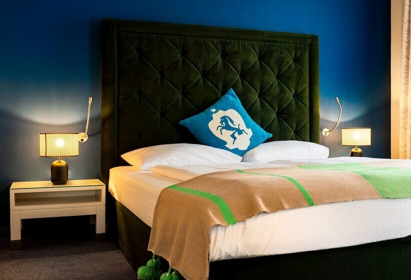 Quarto Comfort, Villa Carlton   Adults Only