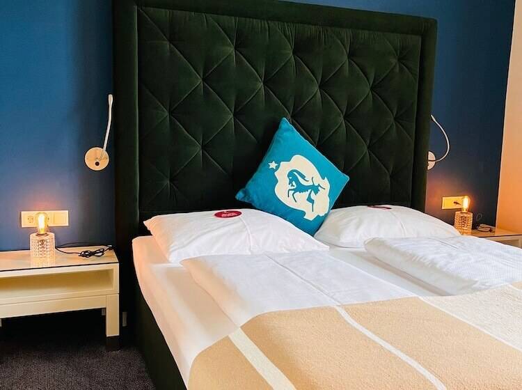 Quarto Premium, Villa Carlton   Adults Only