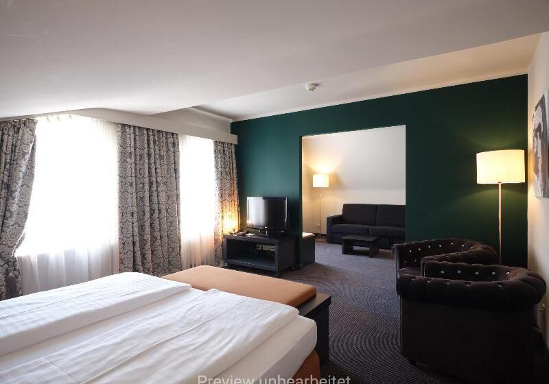 Quarto superior, Villa Carlton   Adults Only