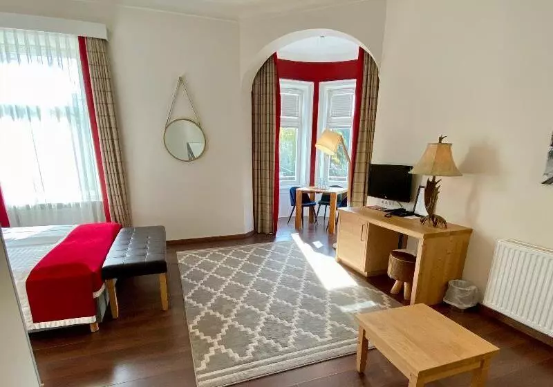 اتاق پرمیوم, Villa Carlton   Adults Only