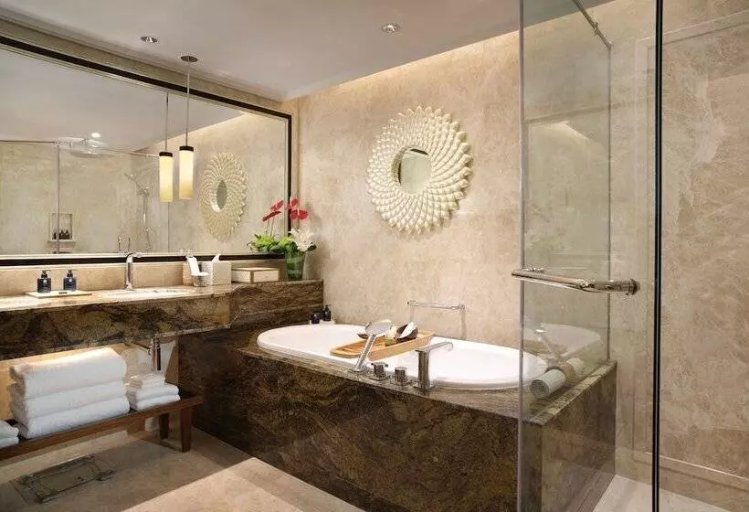 庭の見えるプレミアムルーム, Intercontinental Bali Resort, An Ihg