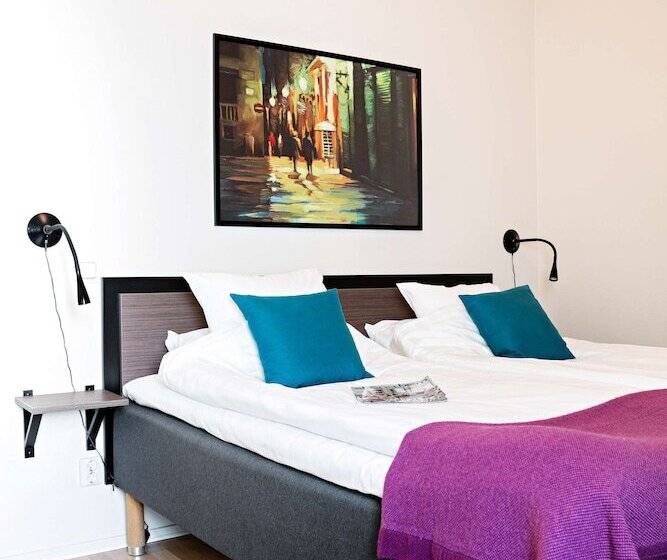 标准间, Mjölby Stadshotell