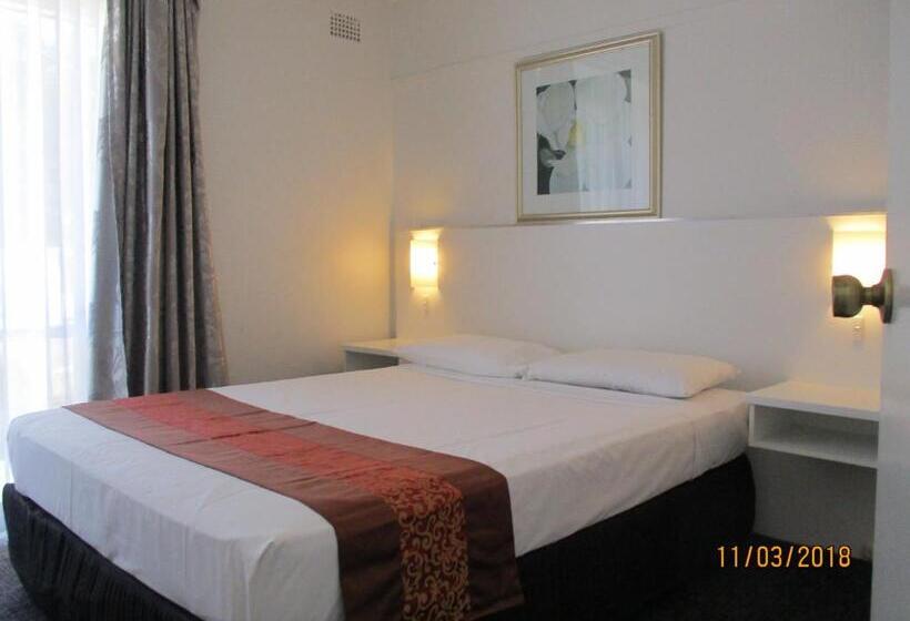 דירת שני חדרים, Cronulla Motor Inn