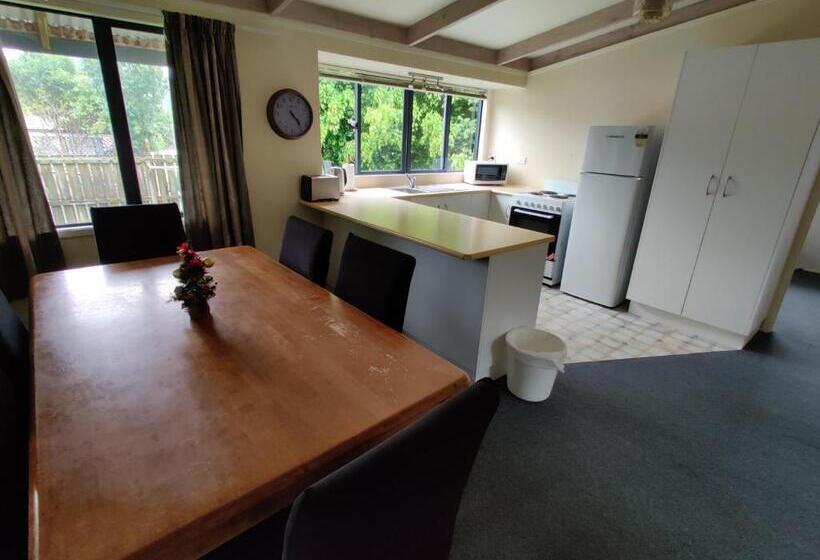 패밀리 룸, Motel Villa Del Rio