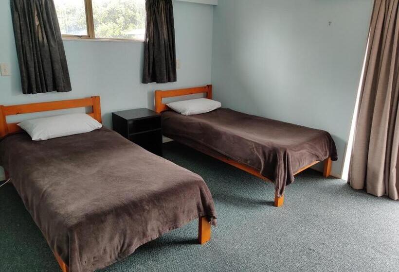 패밀리 룸, Motel Villa Del Rio