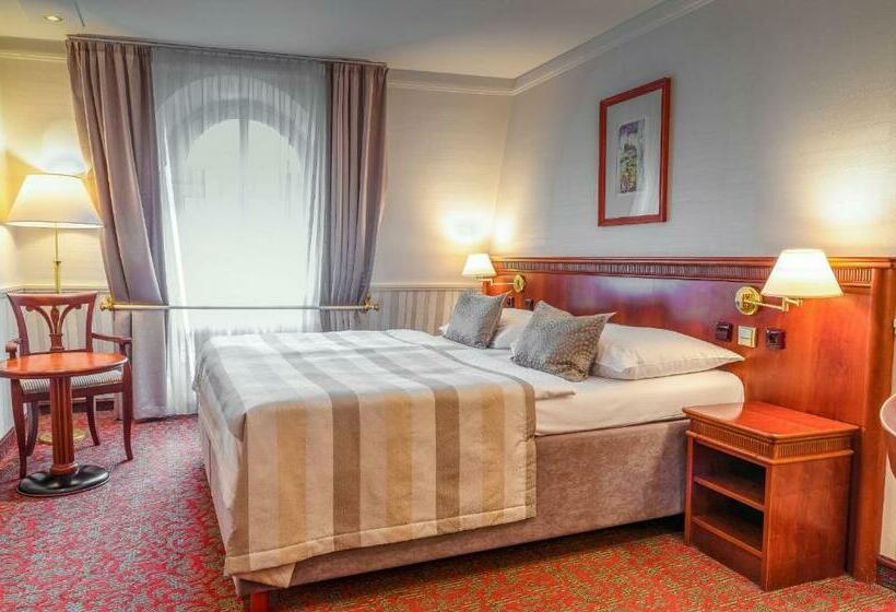 اتاق استاندارد, Adria Hotel Prague