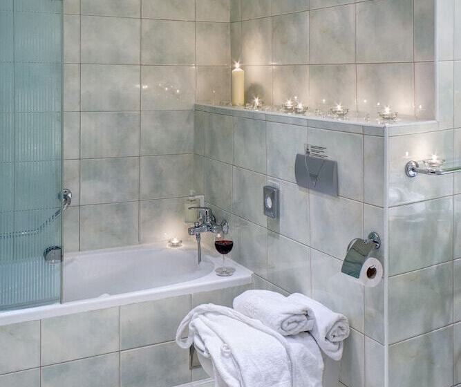 اتاق استاندارد, Adria Hotel Prague