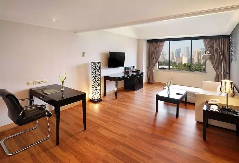 سوییت جونیور, Artotel Gelora Senayan Jakarta