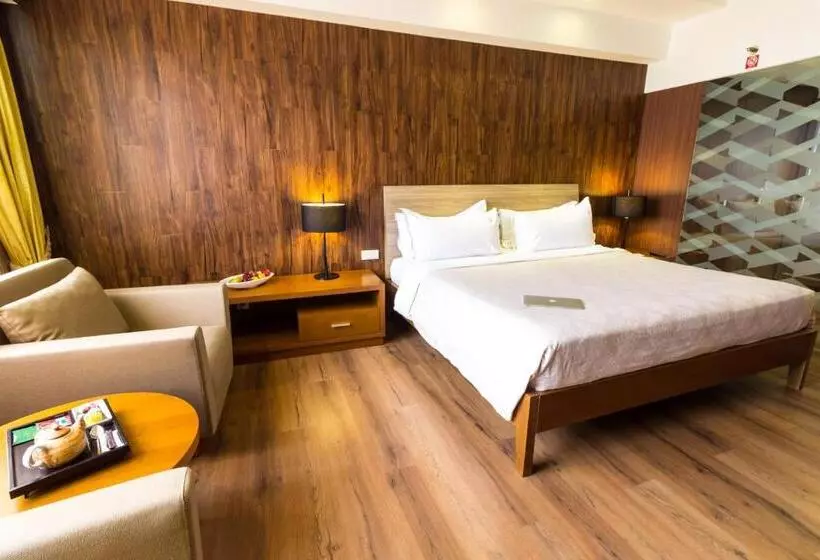 سوییت جونیور, Artotel Gelora Senayan Jakarta