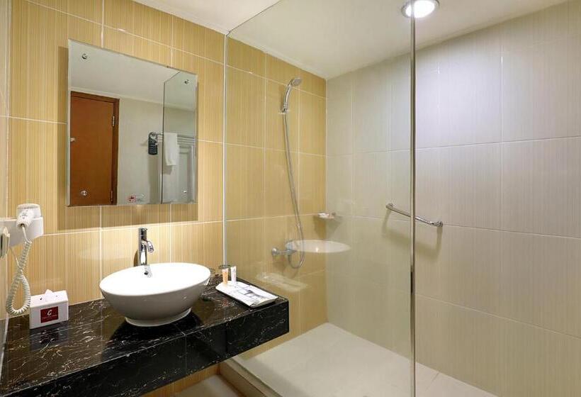 Номер Deluxe, Artotel Gelora Senayan Jakarta