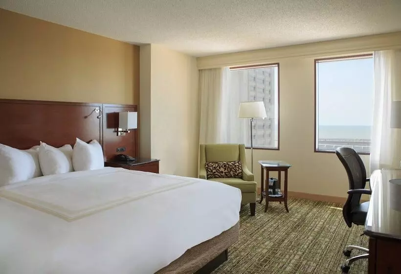 クラブルーム, Cleveland Marriott Downtown At Key Tower