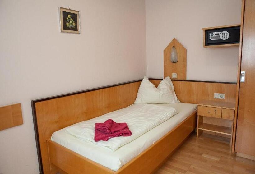 اتاق استاندارد یک نفره, Gasthof Roderich