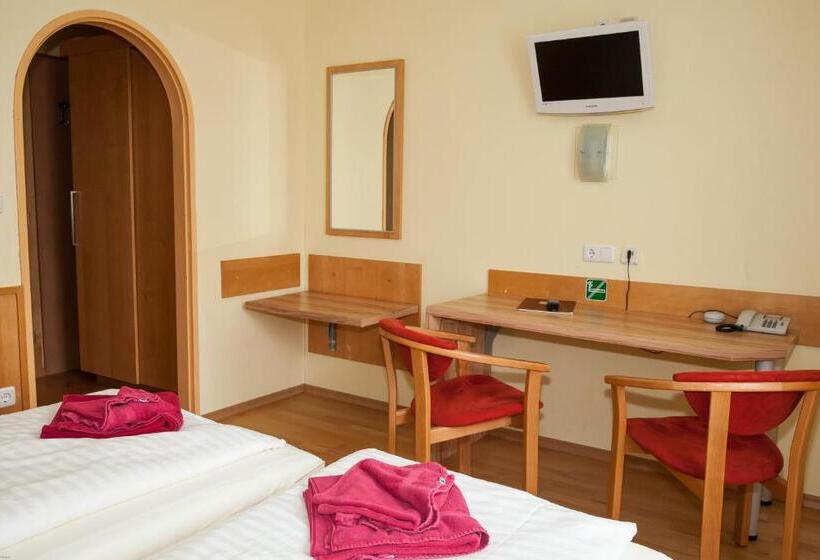 اتاق استاندارد, Gasthof Roderich