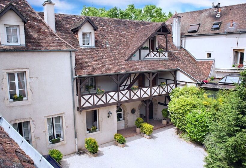 اتاق استاندارد سه نفره, Hôtel Wilson   Teritoria