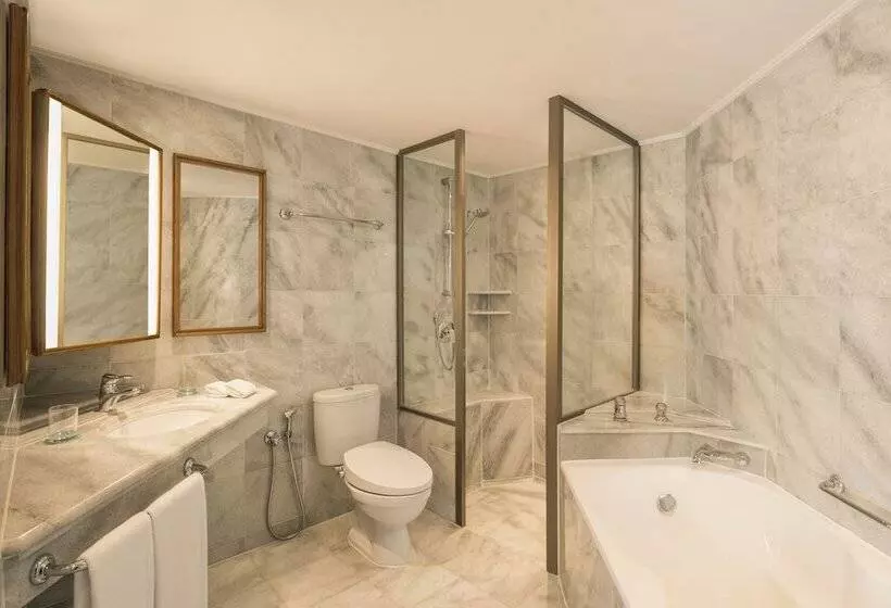Deluxe Zimmer, Le Meridien Jakarta