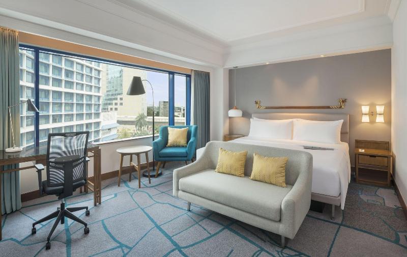 Номер Deluxe Кровать Кинг, Le Meridien Jakarta