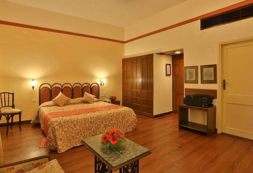 Executive Room, Mandovi