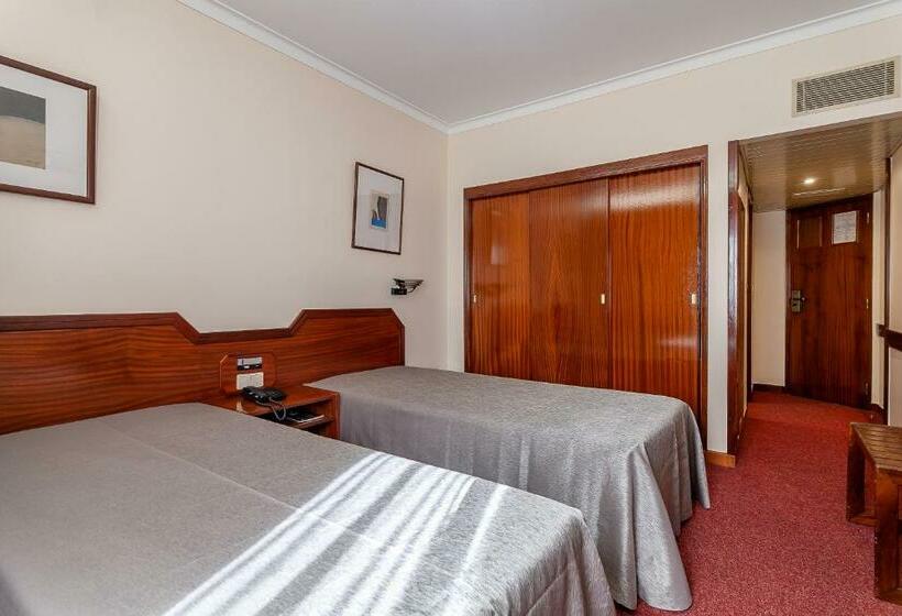 اتاق استاندارد, Nacional