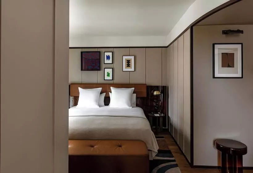 سوییت جونیور, Norman Paris Hôtel & Spa