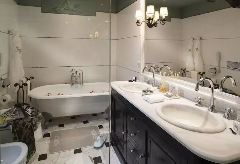 Suite with Terrace, Villa Gallici Hôtel & Spa