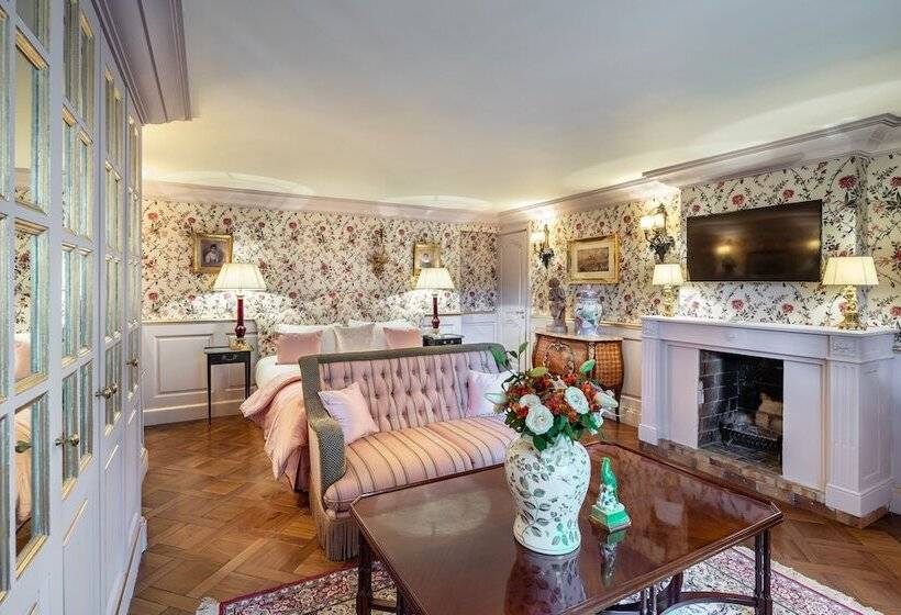 套房配有游泳池, Villa Gallici Hôtel & Spa