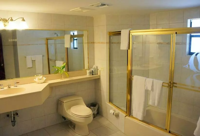 استودیوی استاندارد با تخت دوبل, Paradise Cove Resort