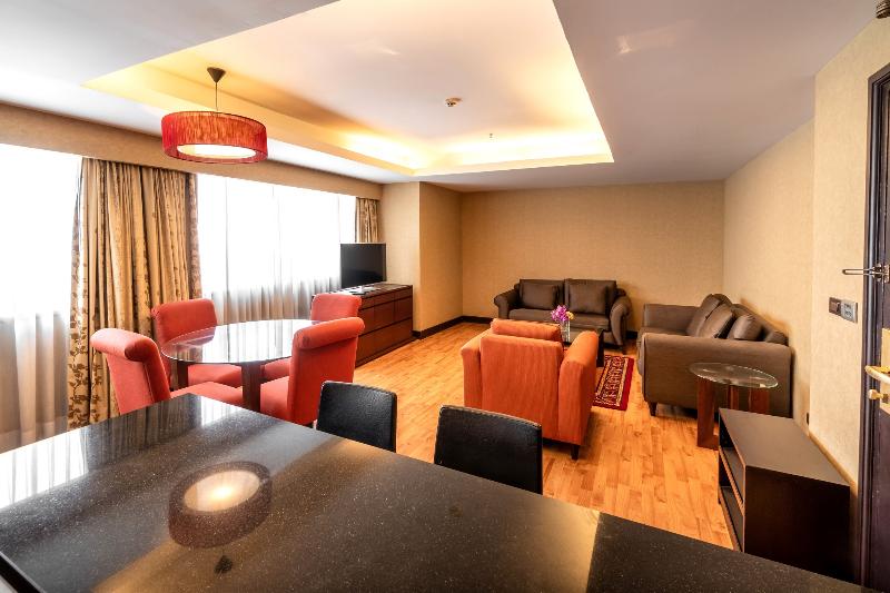 Sviitti, Rembrandt Hotel Bangkok