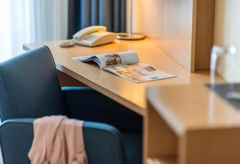 スタンダードルーム, Strand Hotel Hübner